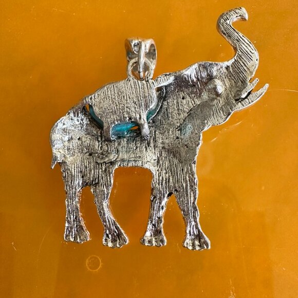 Elephant Pendants and One Pair Earrings Lot of 11 - Picture 8 of 16